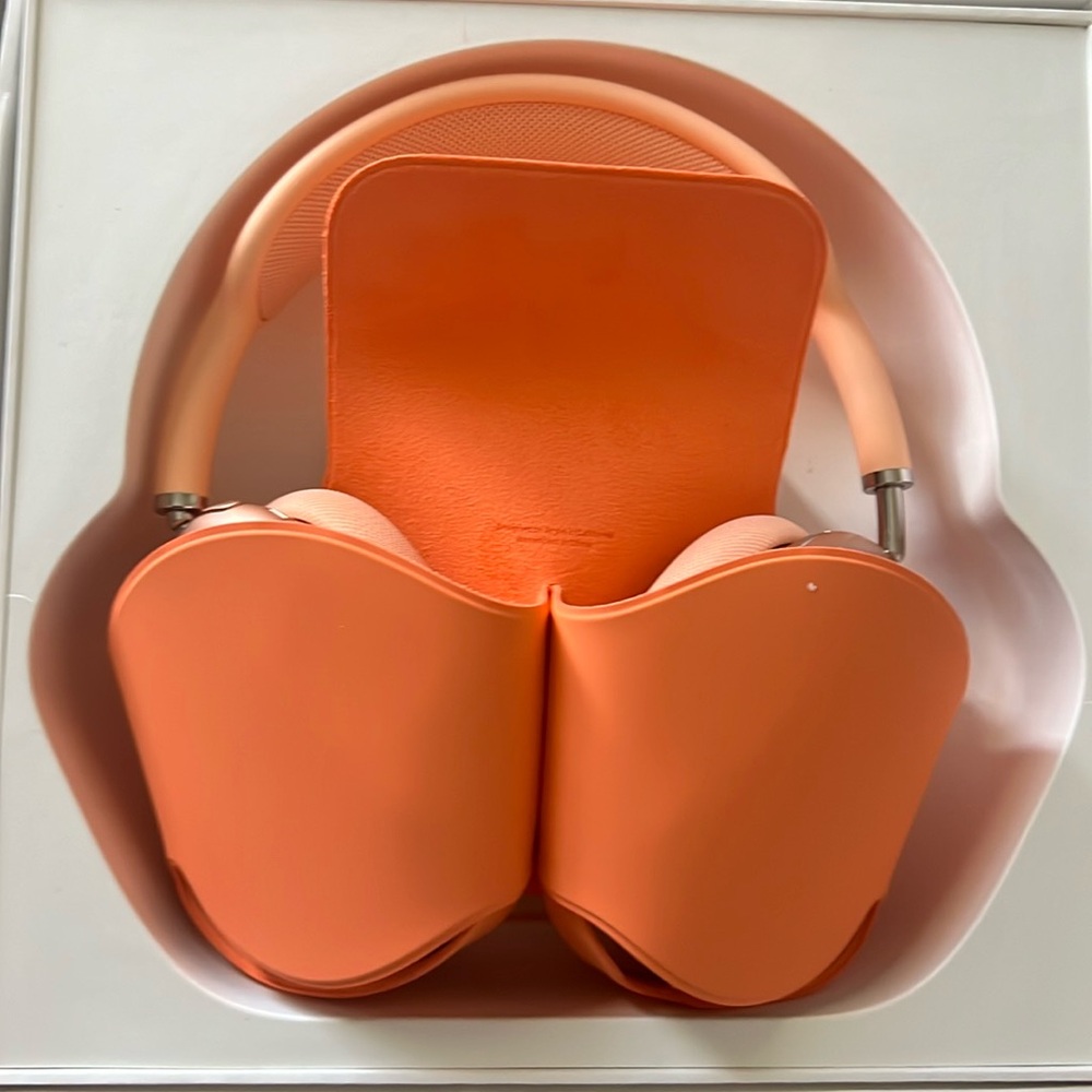 Brand new AirPods Max